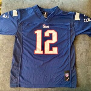 New England Patriots Tom Brady Youth size 14/16  Navy